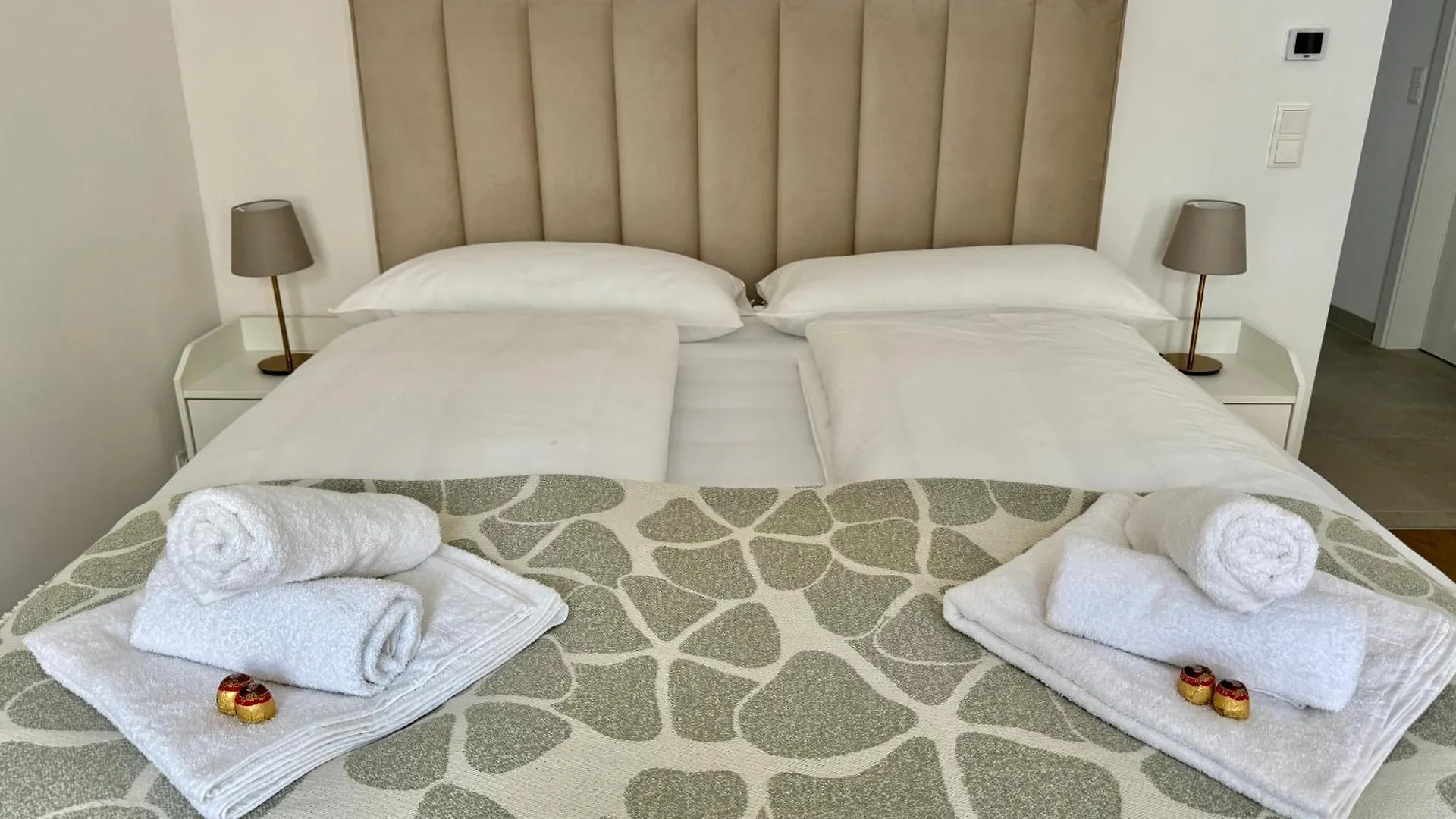 City Apartment Nahe Schoenbrunn 13 Viena 0*,  Austria