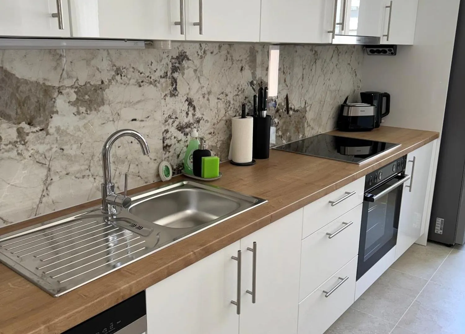 City Apartment Nahe Schoenbrunn 13 Viena 0*,  Austria